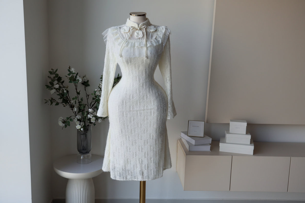 WOMEN CLOTHES