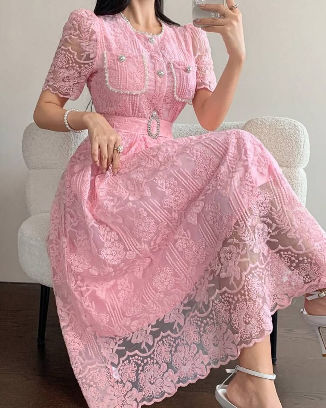 ROBE DE PERLES