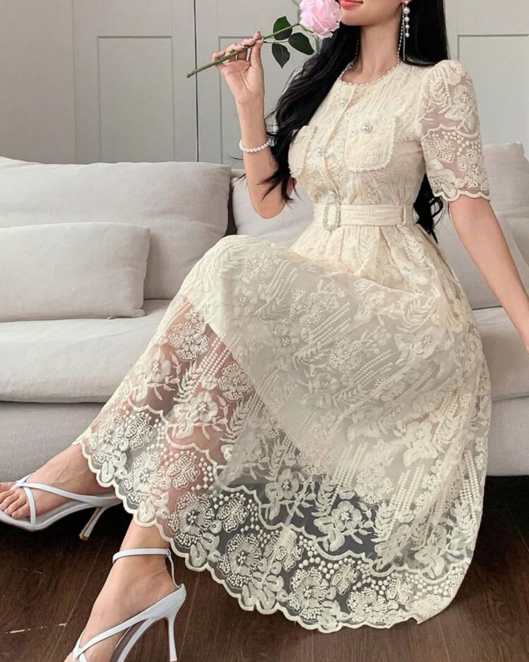 ROBE DE PERLES