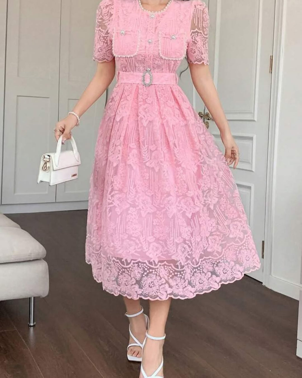 ROBE DE PERLES